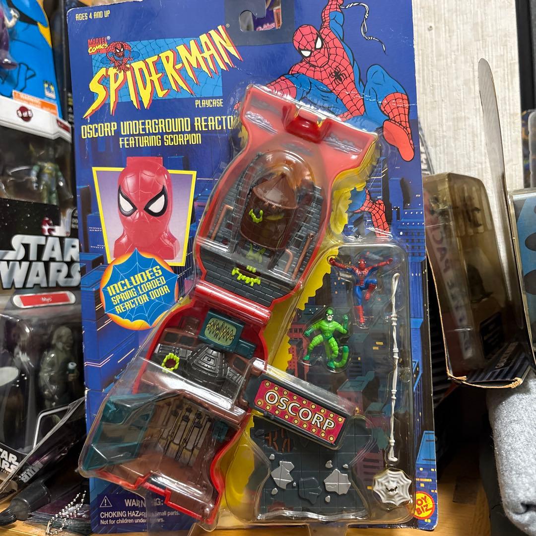 スパイダーマン フィギュア