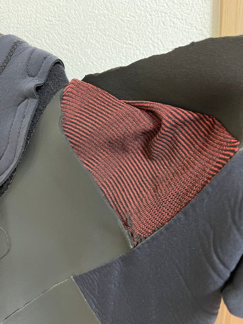 ROXYウェットスーツ 5mm スキン 裏着毛