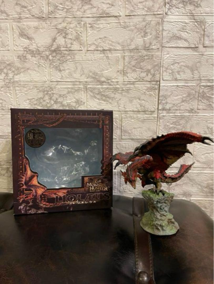 【大幅値下げ中】限定版 クリエイターズモデル モンスターハンター 火竜リオレウス