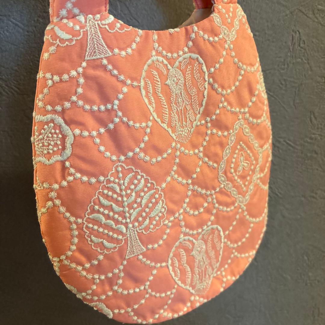ミナペルホネン　ウズラバッグ　フォレストカード　刺繍　ミニバッグ　貴重　ピンク