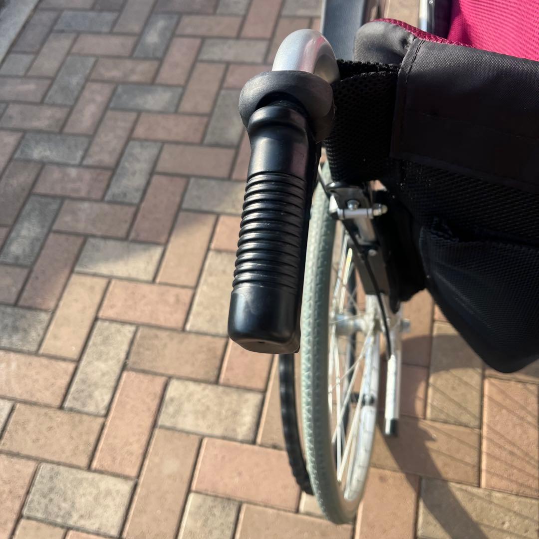 美品 Care-Tec 車椅子 CA-10SU レッド 折りたたみ 自走式