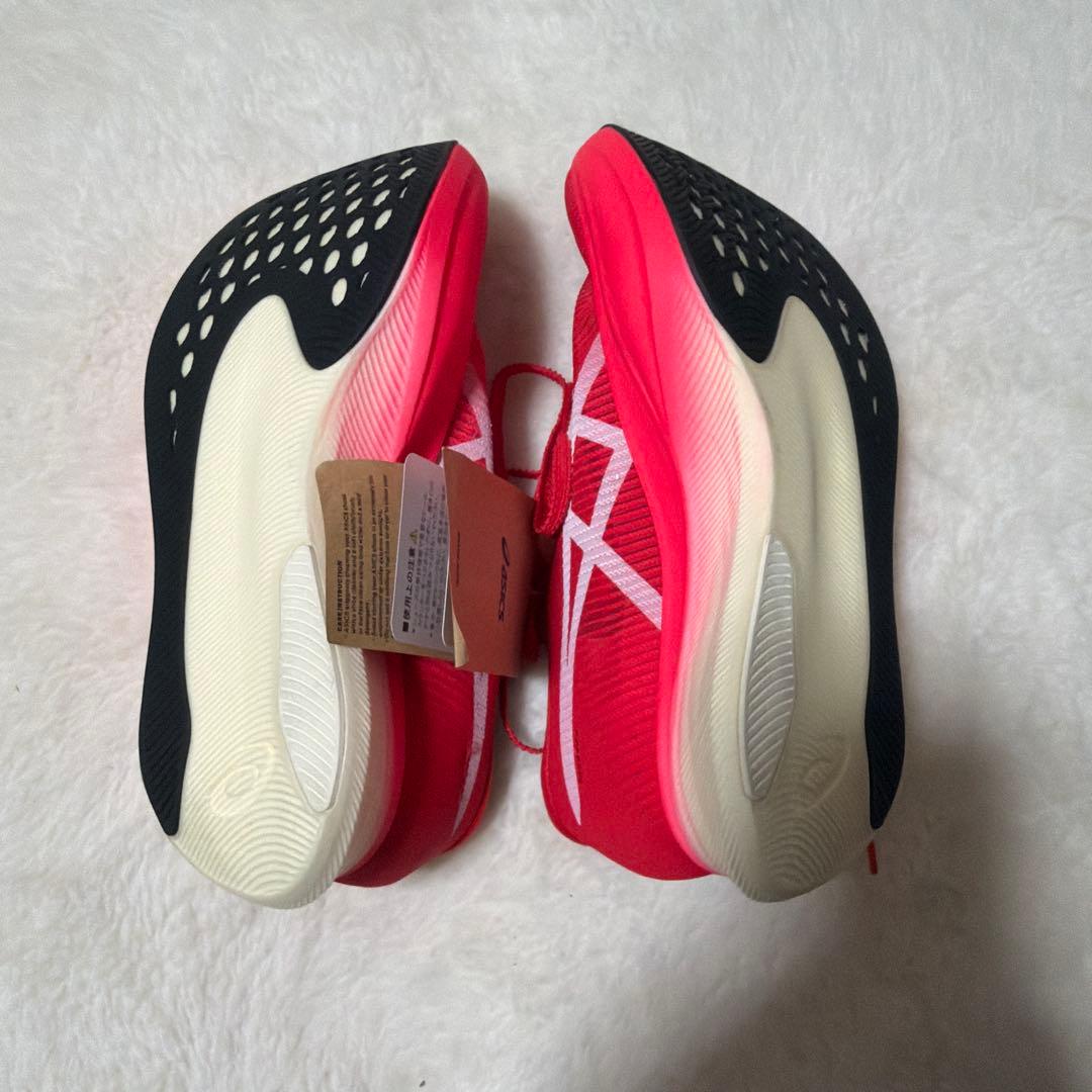 定価税込27500円！アシックス　メタスピードスカイプラス24.0㌢　新品未使用