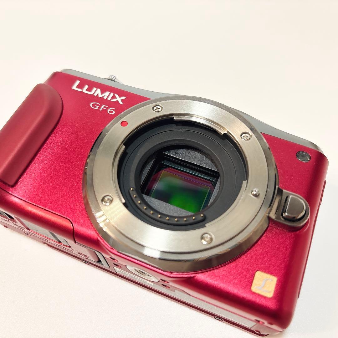 ✨美品✨ パナソニック LUMIXG ミラーレス一眼 DMC-GF6W デジカメ