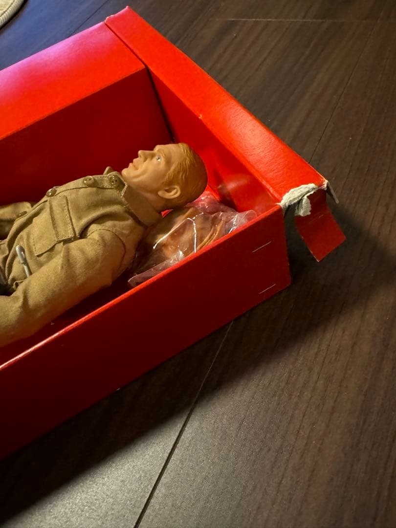 りゅう　トイズマッコイ　スティーブマックイーン　フィギュア　拳銃無宿