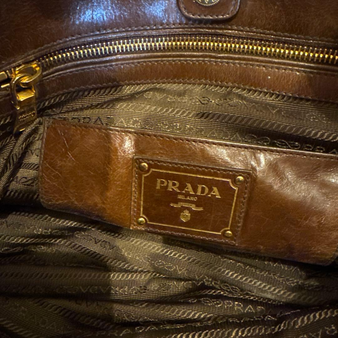 PRADA ブラウンレザー ハンドバッグ　ヴィンテージ加工　プラダ