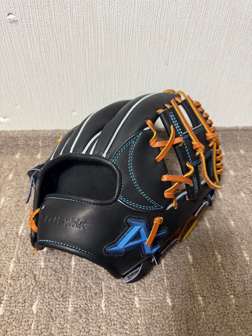 p*g様 ATOMS AGL‑NE501 右投用 ブラック 硬式 内野手用 27