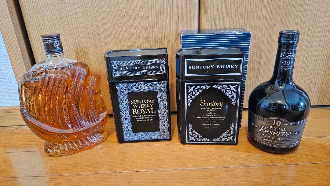 古酒 未開封/4本セット【サントリー ローヤル リザーブ グロリア】