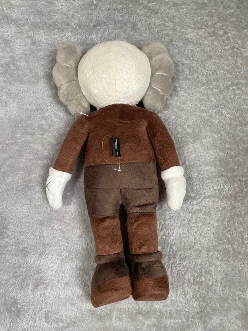 Kaws ぬいぐるみ