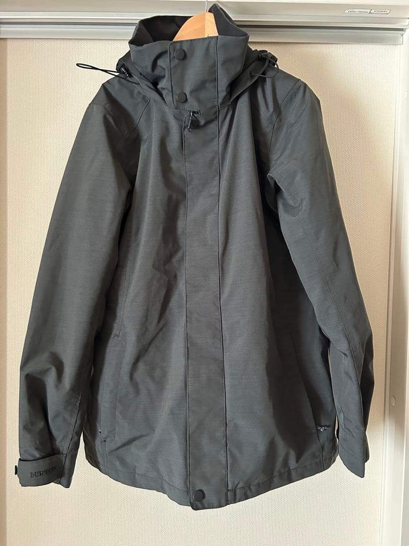 Burton スノーボードジャケット Sサイズ レディース　グレー