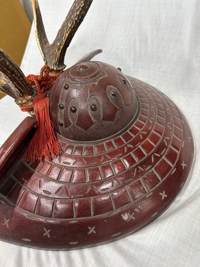 刀掛け 武具　二本掛け　日本刀　兜置物　刀掛　彫刻 刀装具 骨董品 古美術品