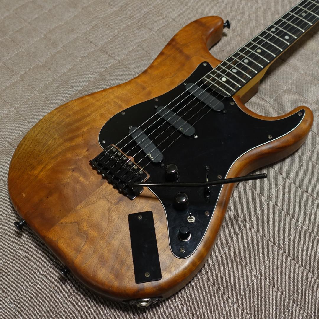 Schecter Stratocaster 3S EMG 無垢キルトメイプル