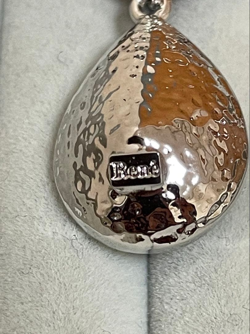 美品　ルネ　Rene パール　ブローチ