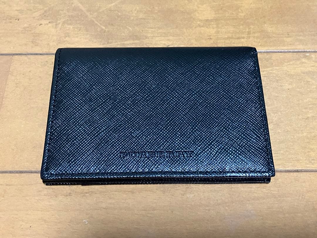 BURBERRY バーバリー　名刺入れ・パスケース・定期入れ
