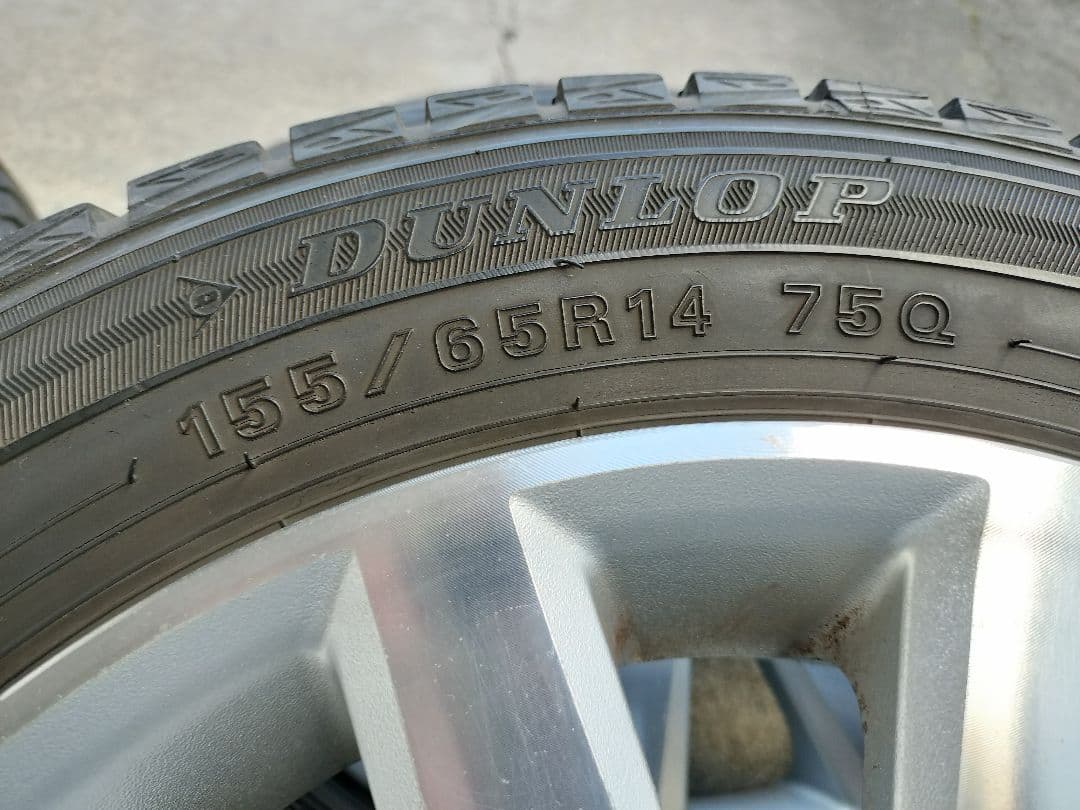 DUNLOP 155/65R14 スタッドレスタイヤ・ホイールセット 深溝