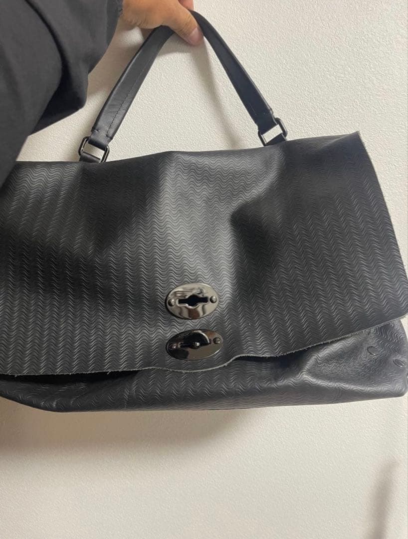 ザネラート ポスティーナ M+