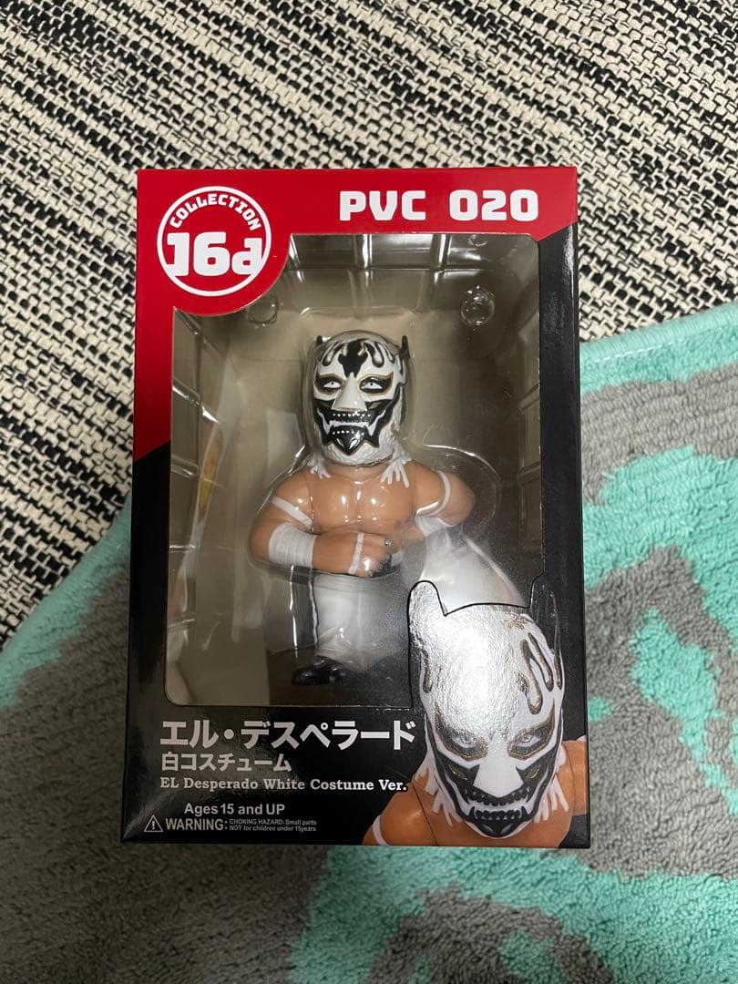 エルデスペラード　ジュウロクホウイ白　ステッカー　缶バッジ　限定パスケース