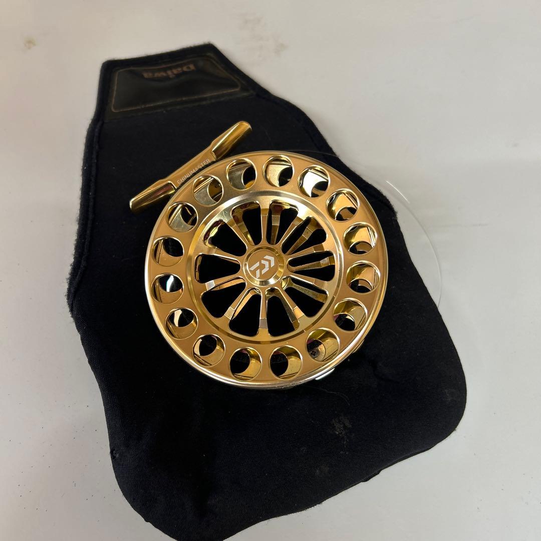 ダイワ　ヘチ釣り用リール