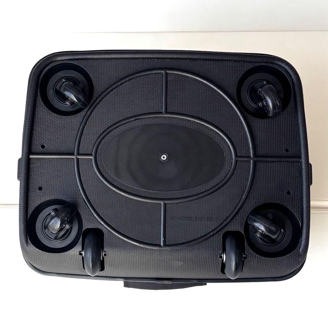 新品❗️MASTER BUNNY EDITION キャスター付き トラベルケース