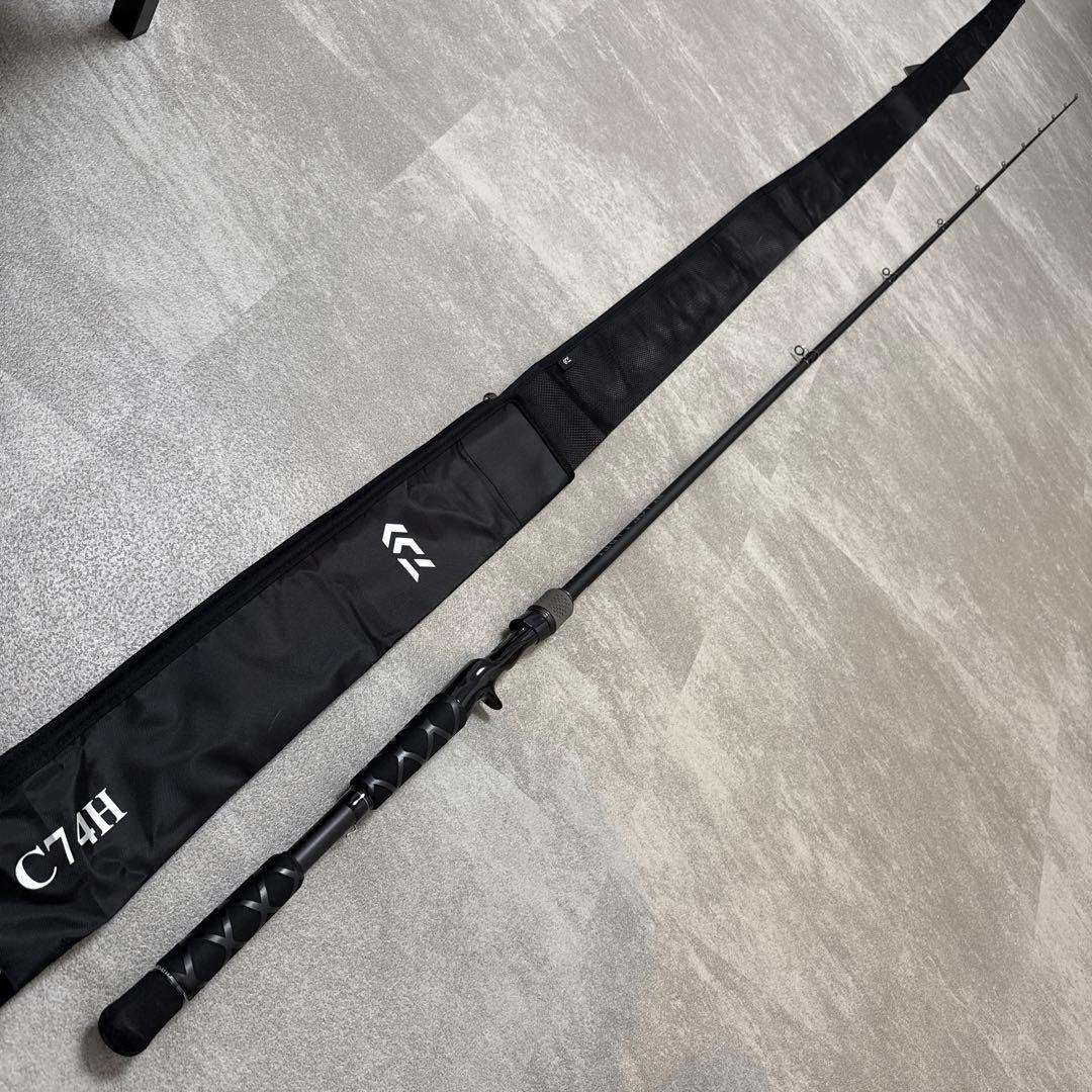 バス太郎さん【超美品】ダイワ　25ブラックレーベルC74H