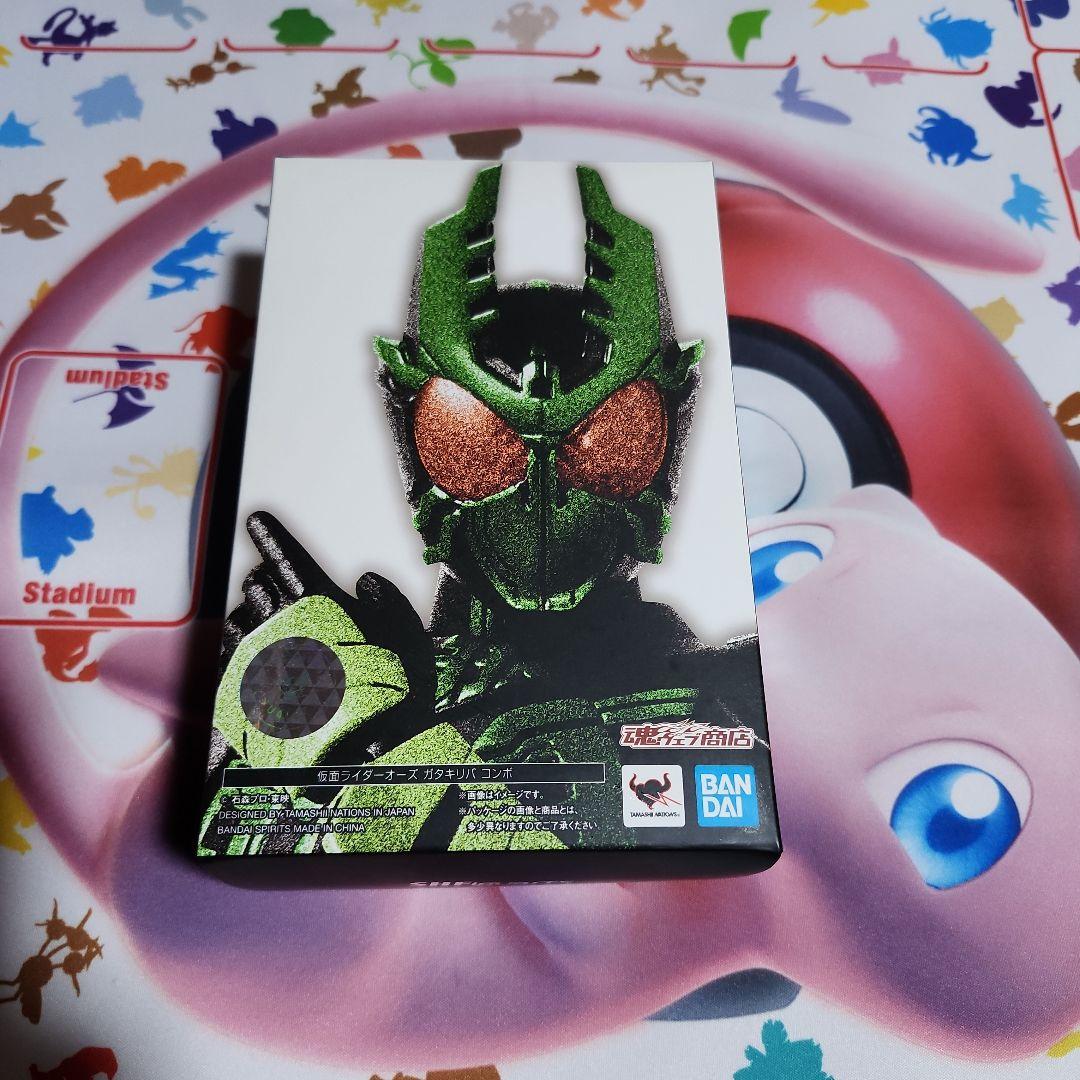 S.H.Figuarts(真骨頂製法) 仮面ライダーオーズ ガタキリバコンボ