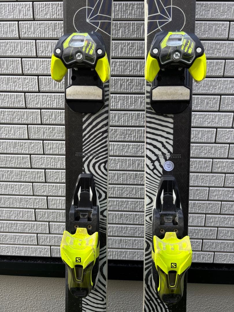 クエスト用スキー板