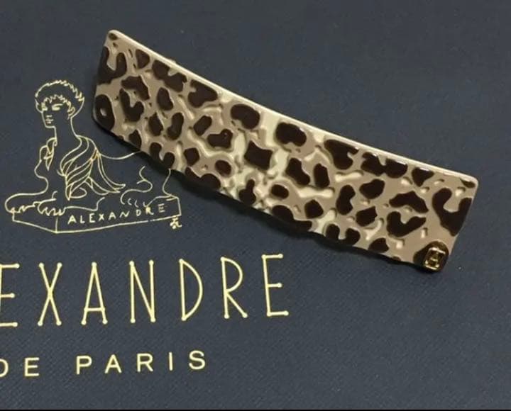 ALEXANDRE DE PARIS バレッタ　レオパード柄