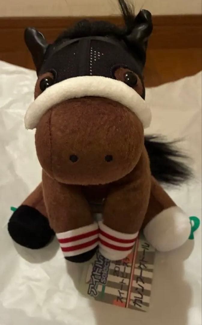 KMJ-Mgアイドルホース　カレンブーケドールとアーモンドアイMサイズ