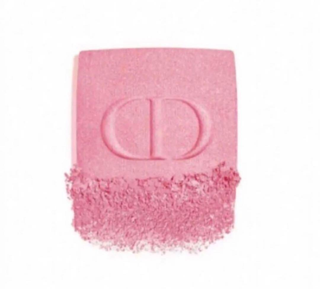 Dior ディオールスキンルージュブラッシュ212 チュチュホログラフィック