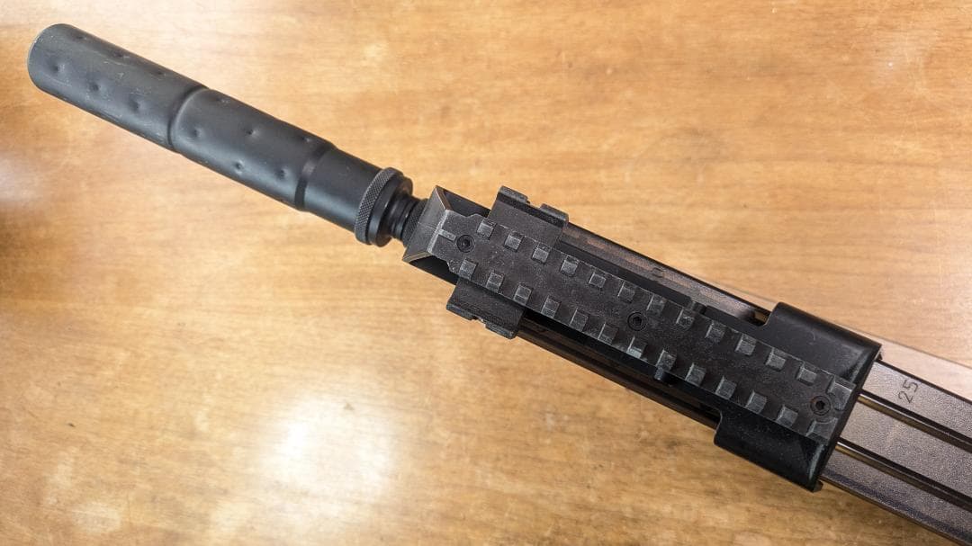 東京マルイ　 P90 　スタンダード　サイレンサー付き　動作OK