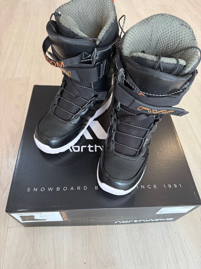 24-25ノースウェーブ フリーダムリミテッド FREEDOM LTD 25.5