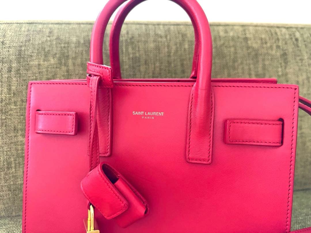 SAINT LAURENT 赤 レザー ハンドバッグ