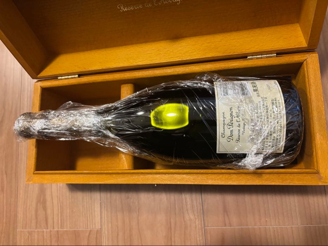 Dom Pérignon 2002年 ドンペリニョンラ　レゼルヴ　ド　ラヴェイ