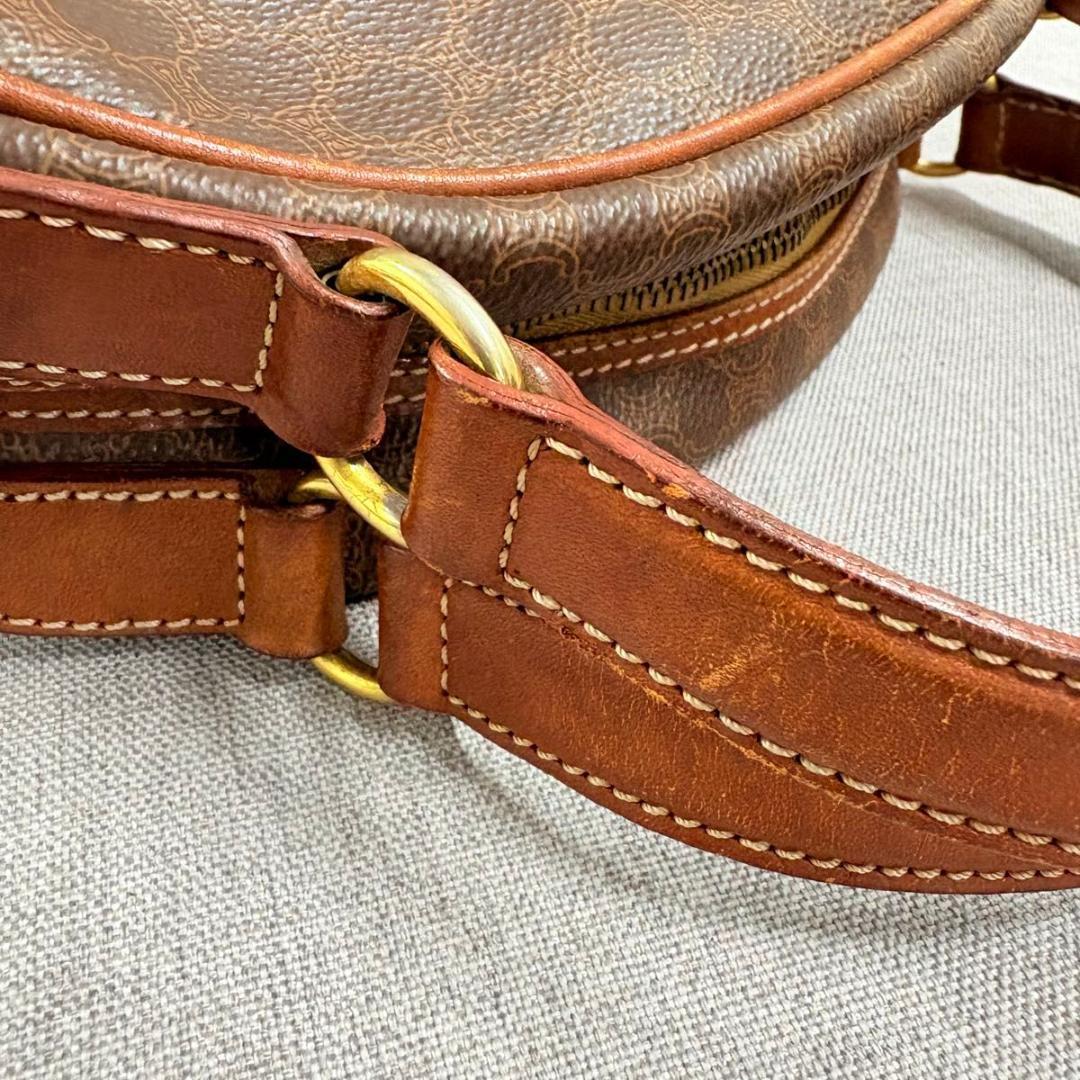 美品CELINE セリーヌ マカダム トリオンフ ハンドバッグ ブラウン PVC