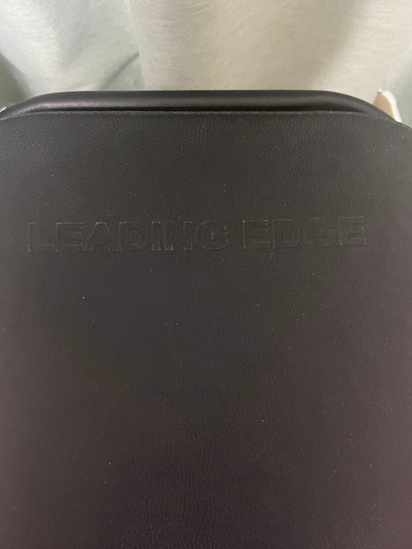 LEADING EDGE トレーニングベンチ 黒　LE-B80