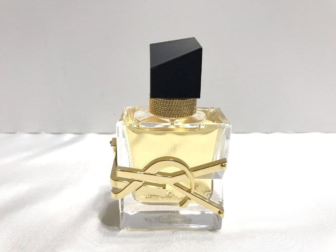 香水 ■ イヴ サンローラン YSL リブレ オードパルファム EDP 30ml