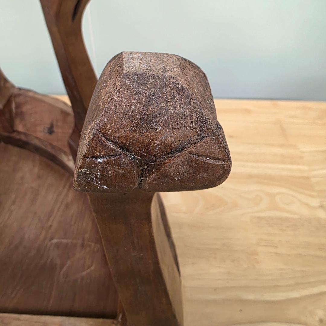 木製彫刻三角形座卓 コーナーテーブル サイドテーブル イス4脚