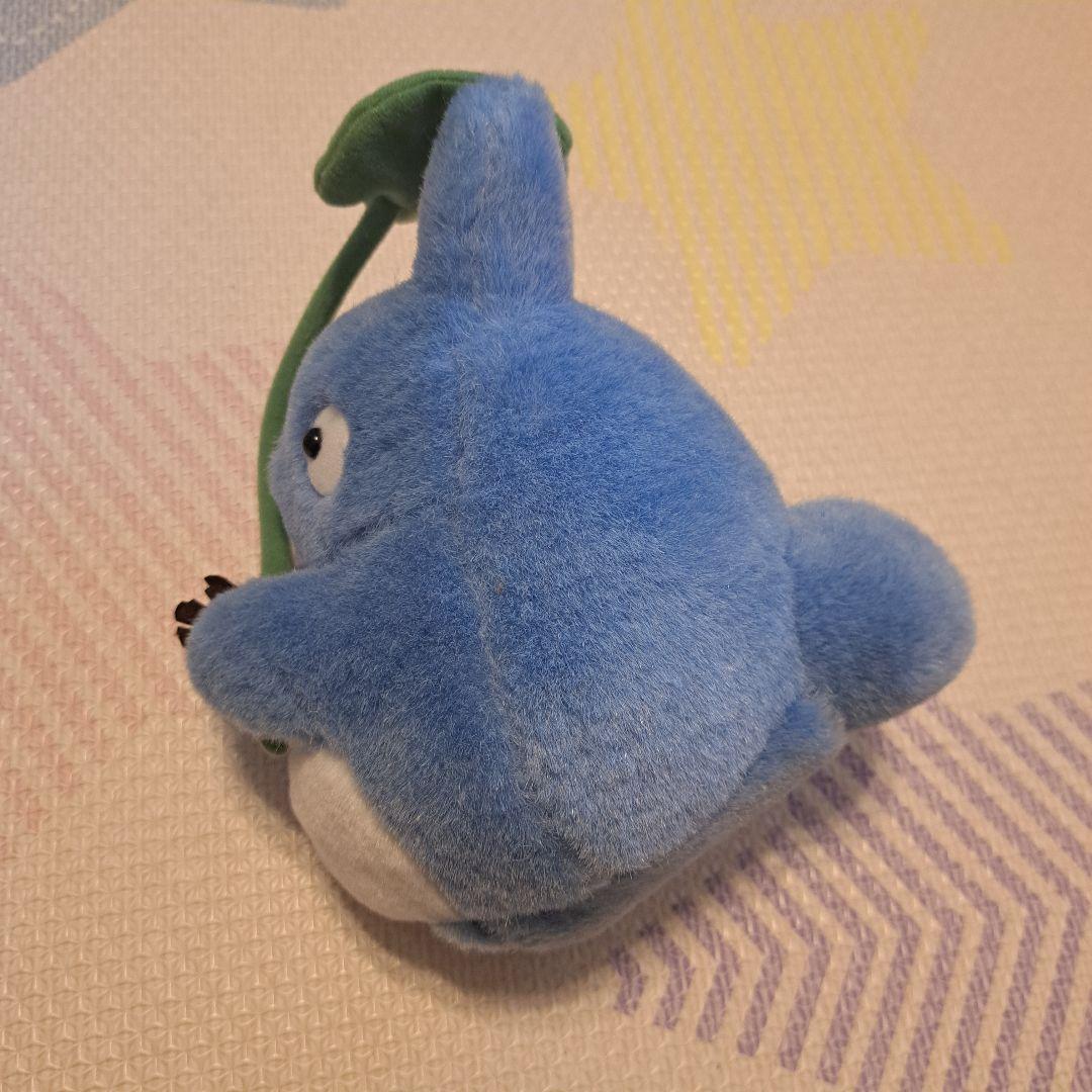 となりのトトロ　どんどこおどり　ぬいぐるみ　ブルブル震えるマスコット　ジブリ