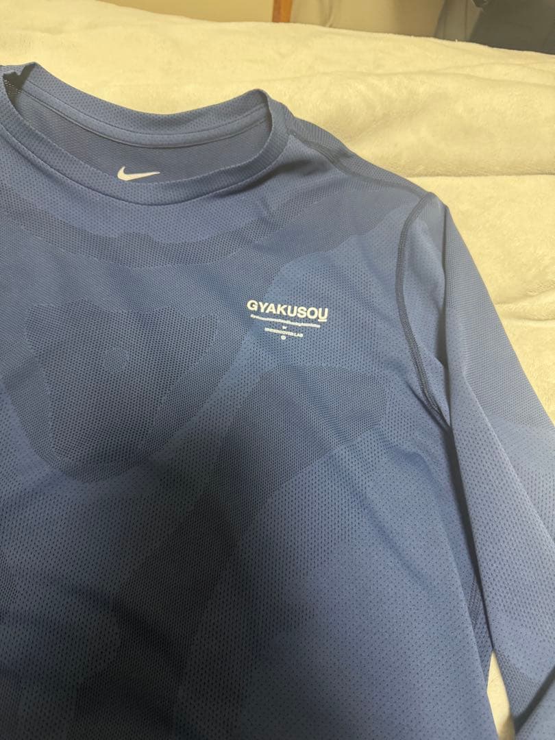GYAKUSOU ネイビー Mサイズ