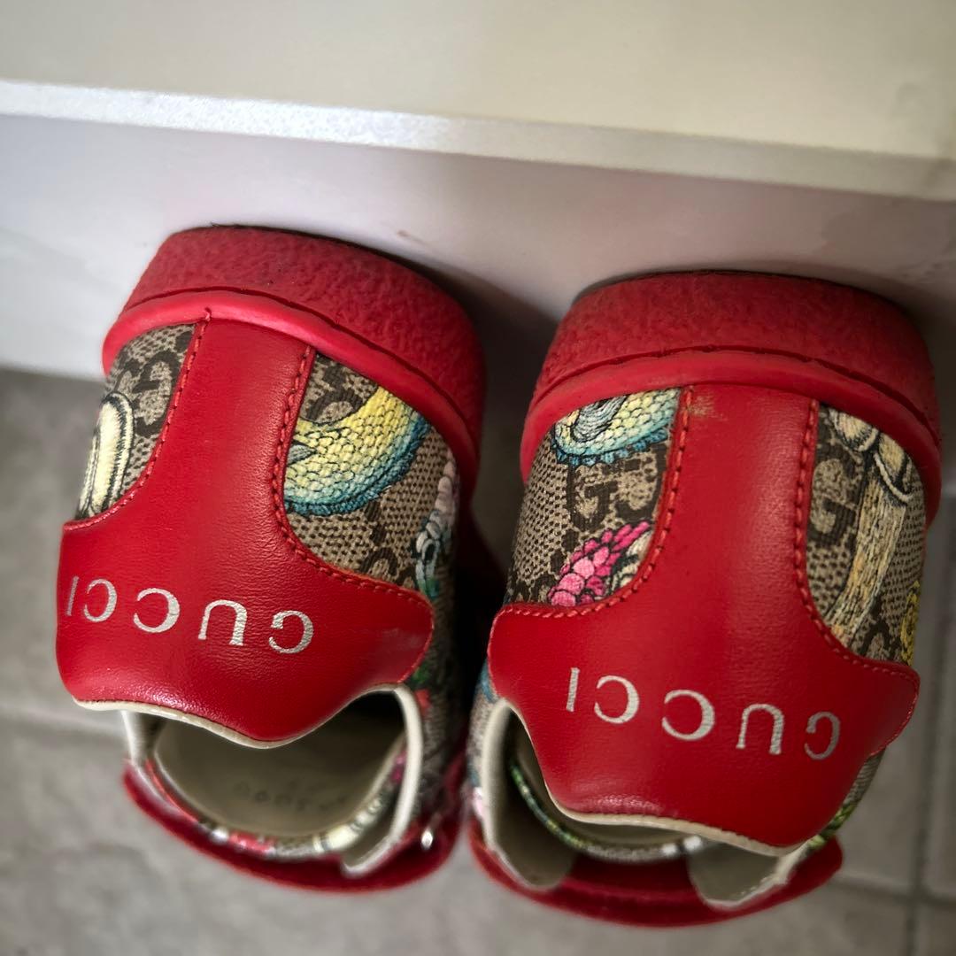 GUCCI キッズスニーカー　ヒグチユウコ