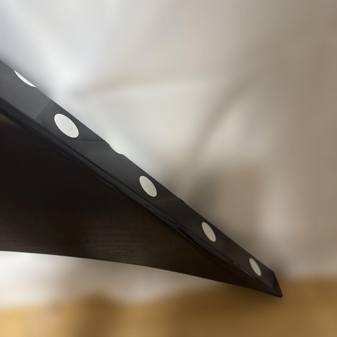 Jackson V型 エレキギター ブラック/ホワイト