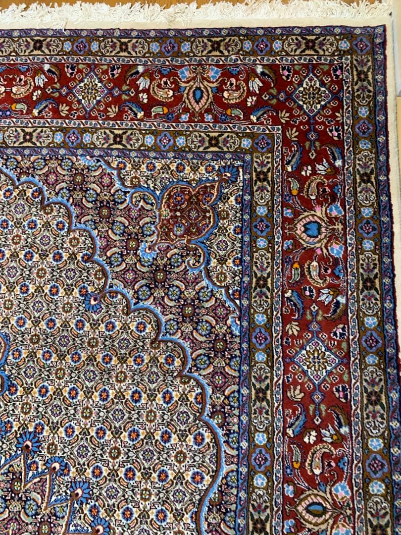 送料込み！　ペルシャ絨毯 イラン シルク 307×197