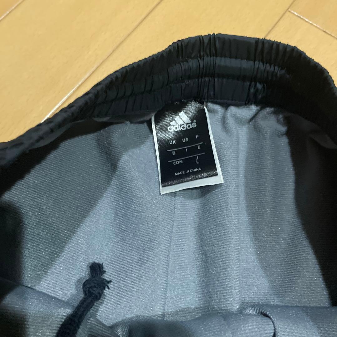 アディダス ウィンドブレーカー上下セット　メンズ