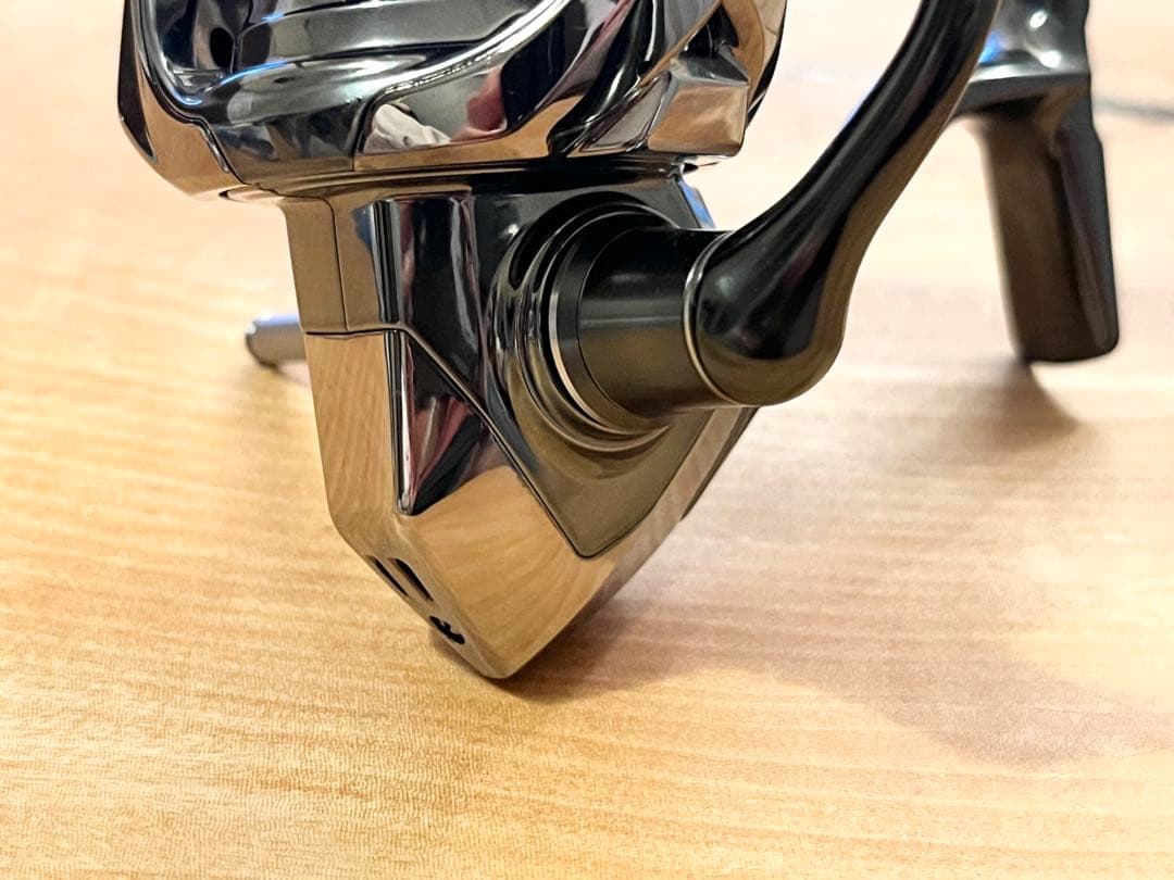 【美品】SHIMANO 22ステラ　C2000SHG MTCWリールスタンド