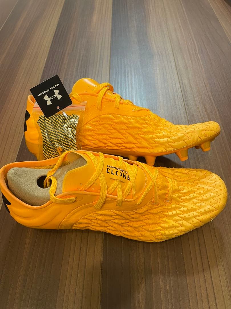 アンダーアーマー FG 27.0