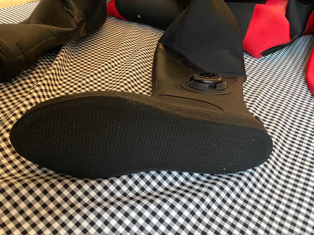 赤色　Lサイズ　ドライスーツ