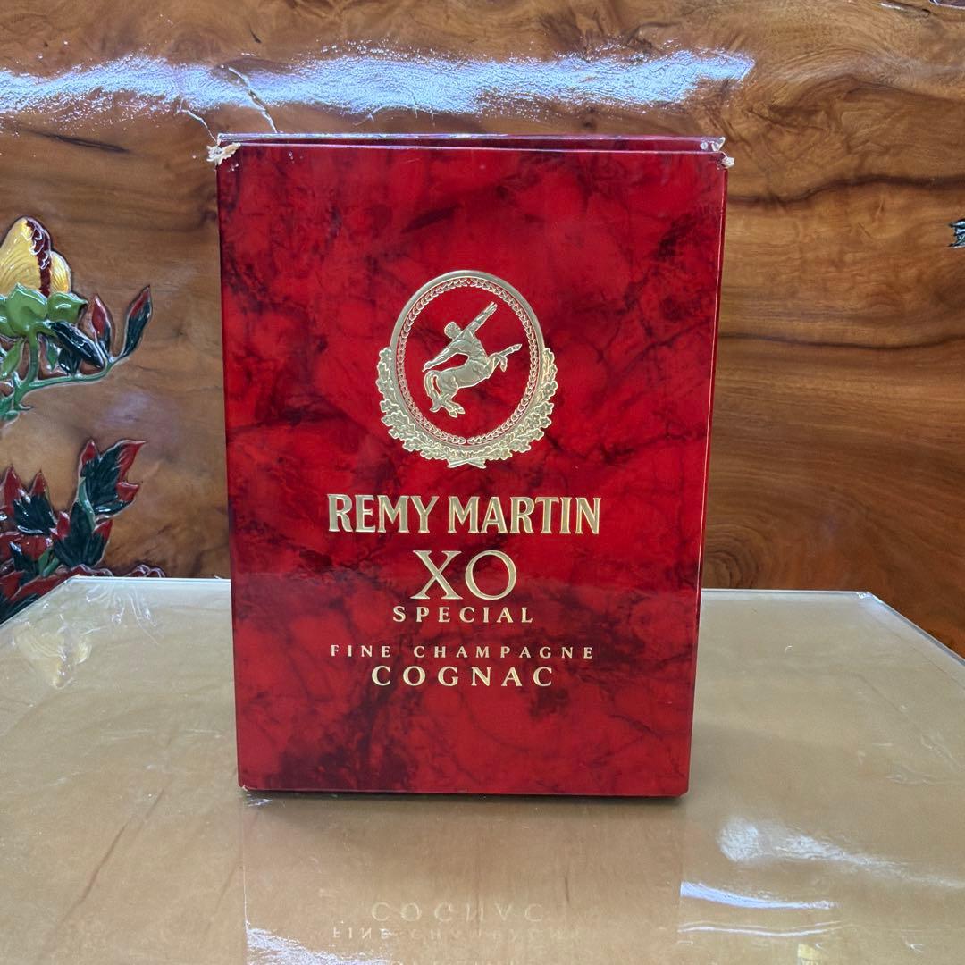 【レア】REMY MARTIN XO SPECIAL コニャック 箱付き