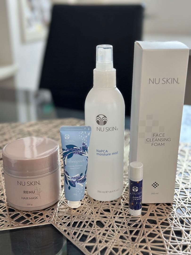 ニュースキン 洗顔・化粧水・リップ・ハンドクリーム・ヘアマスク