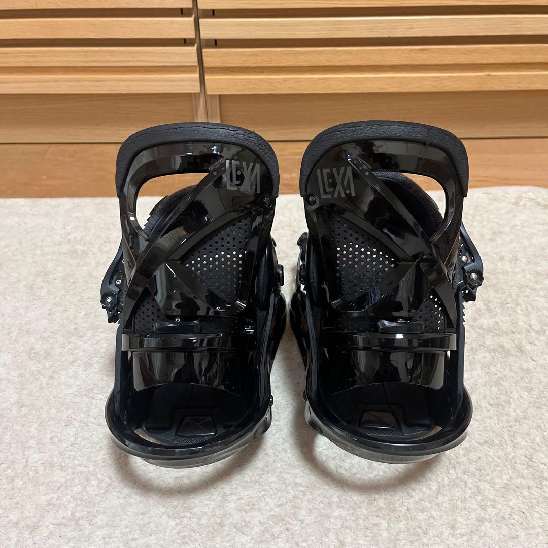 美品BURTON LEXA Mサイズ reflex