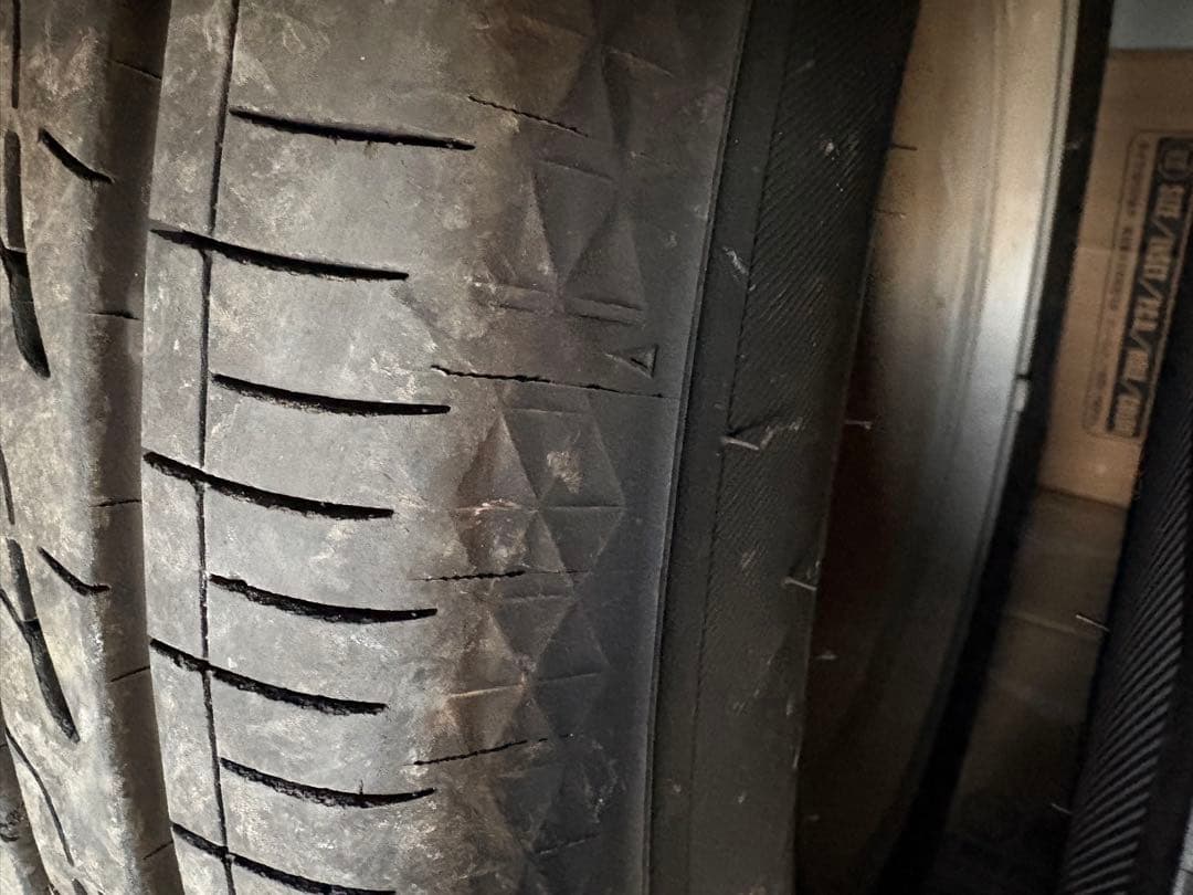 【さとる】25年製100km未満 レグノ GR-XIII &