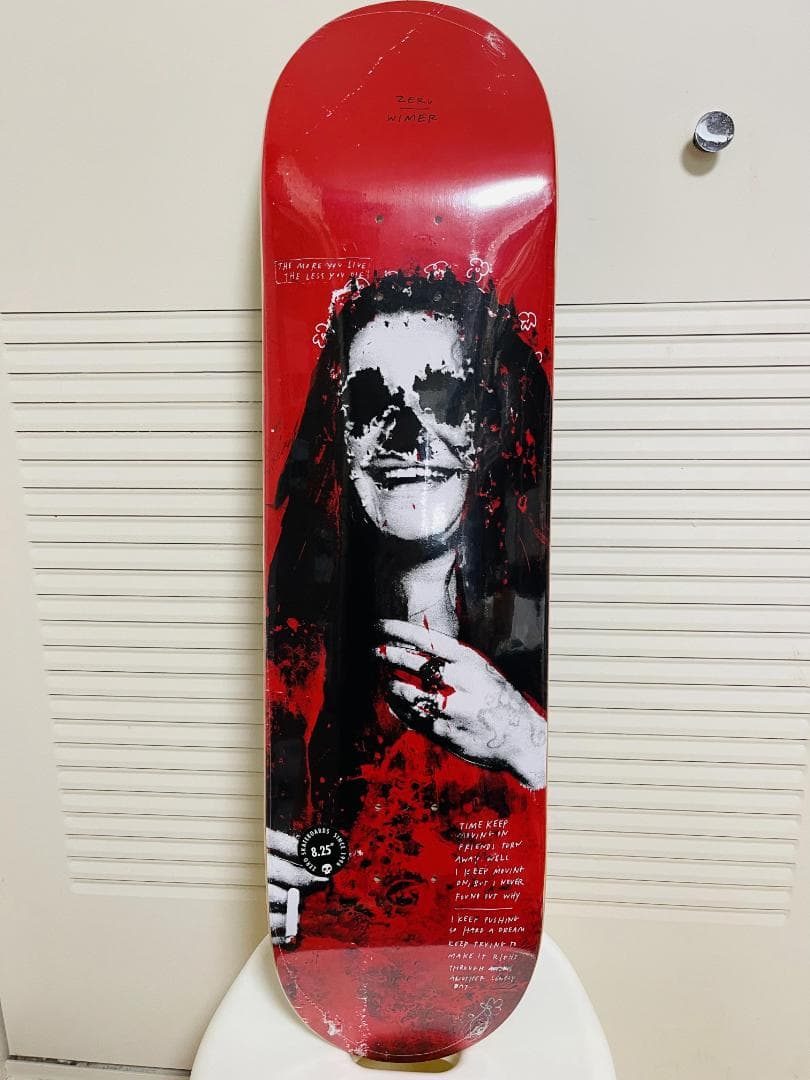 台湾製無地黒デッキテープ付き　ZERO ゼロ スケートボード8.25デッキ